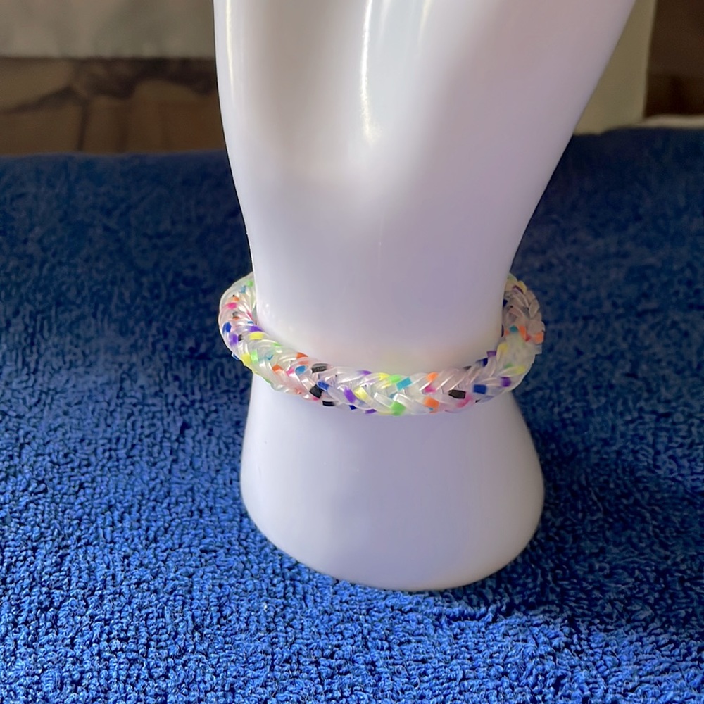 Multicolored Fishtail Bracelets - Picture 2 of 14